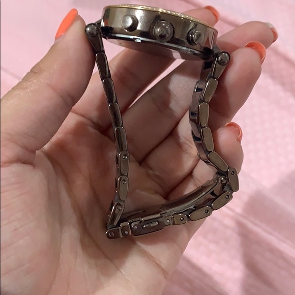 Michael Kors watch - Picture 2 of 2